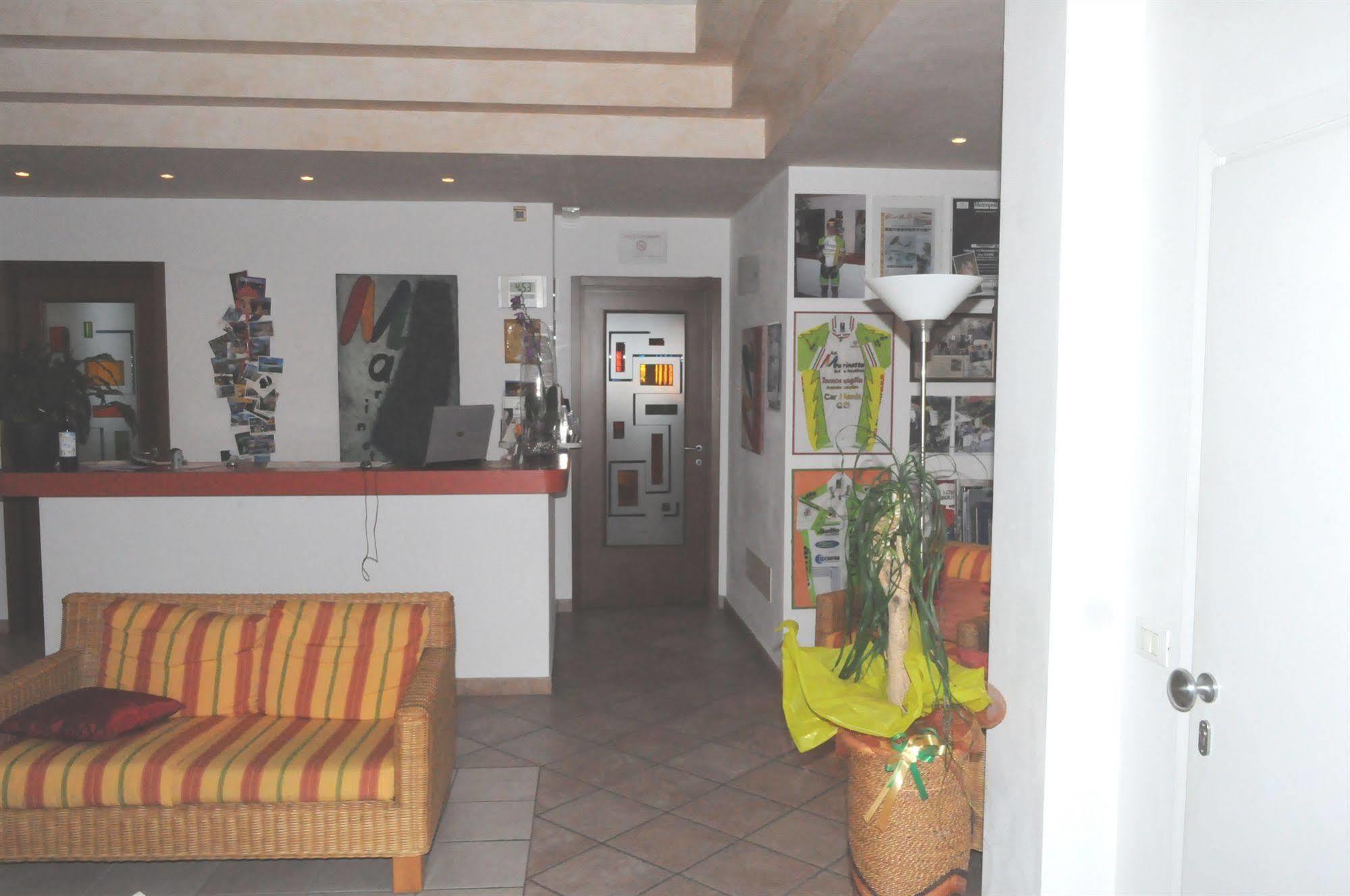 Marinetta Bed&Breakfast Signa Exteriör bild
